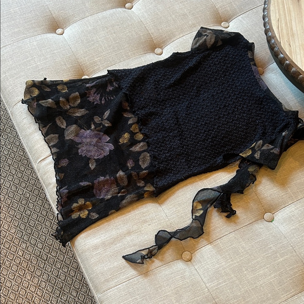 Statement Y2K Dong Fang Ming Li Floral Mesh Crochet Asymmetrical Top Size Small - Picture 8 of 8